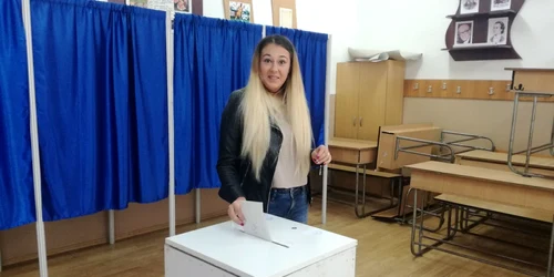 vot referendum alba