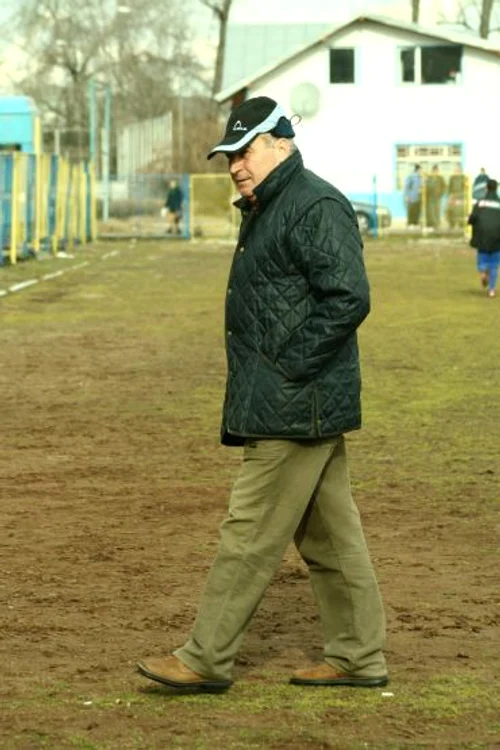 
    Constantin Cârstea  