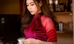 woman 8182795 1280 jpg