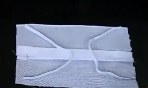 E nevoie de două bucăți de material și de elastic jpeg