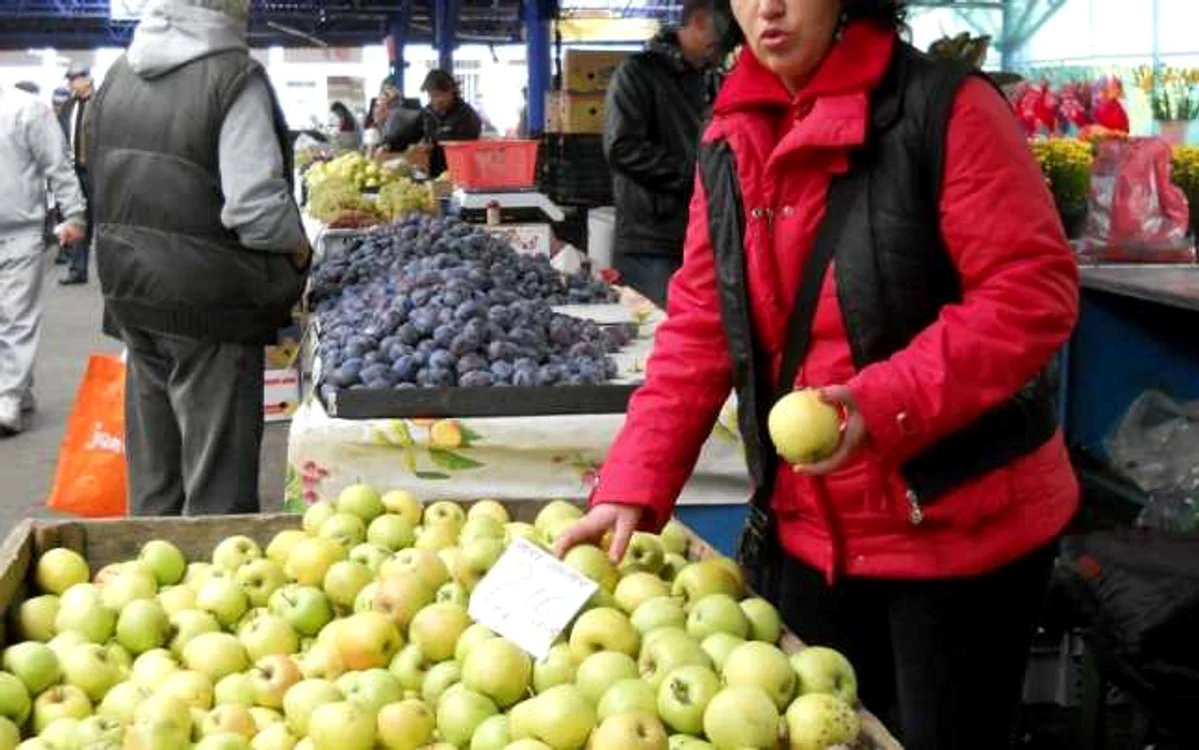 Comercinaţii spun că merele bistriţene au preţuri piperate 
