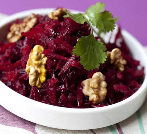 salata de sfecla cu nuci jpeg