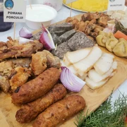 expozitie gusturi din batrini bucate de sarbatoare muzeul judetean olt foto alina mitran (27) jpg