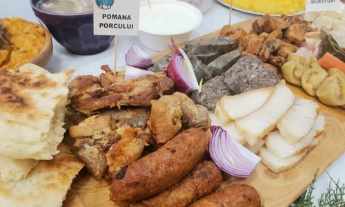 expozitie gusturi din batrini   bucate de sarbatoare   muzeul judetean olt   foto alina mitran (27) jpg