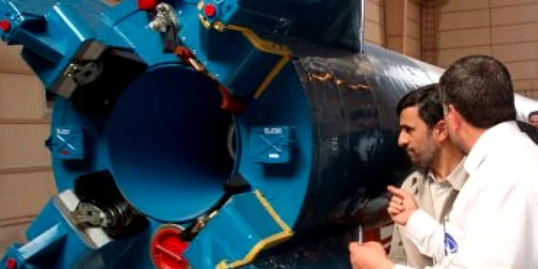 Uraniu iranian: reluarea discuţiilor cu toate părţile