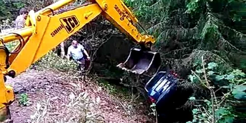 masina cazuta in rapa Bucegi