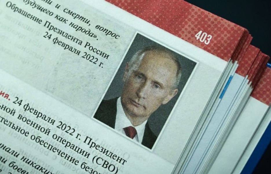 Rusia. Elevii din anul terminal vor studia dintr-un manual de istorie care prezintă „punctul de vedere” al regimului