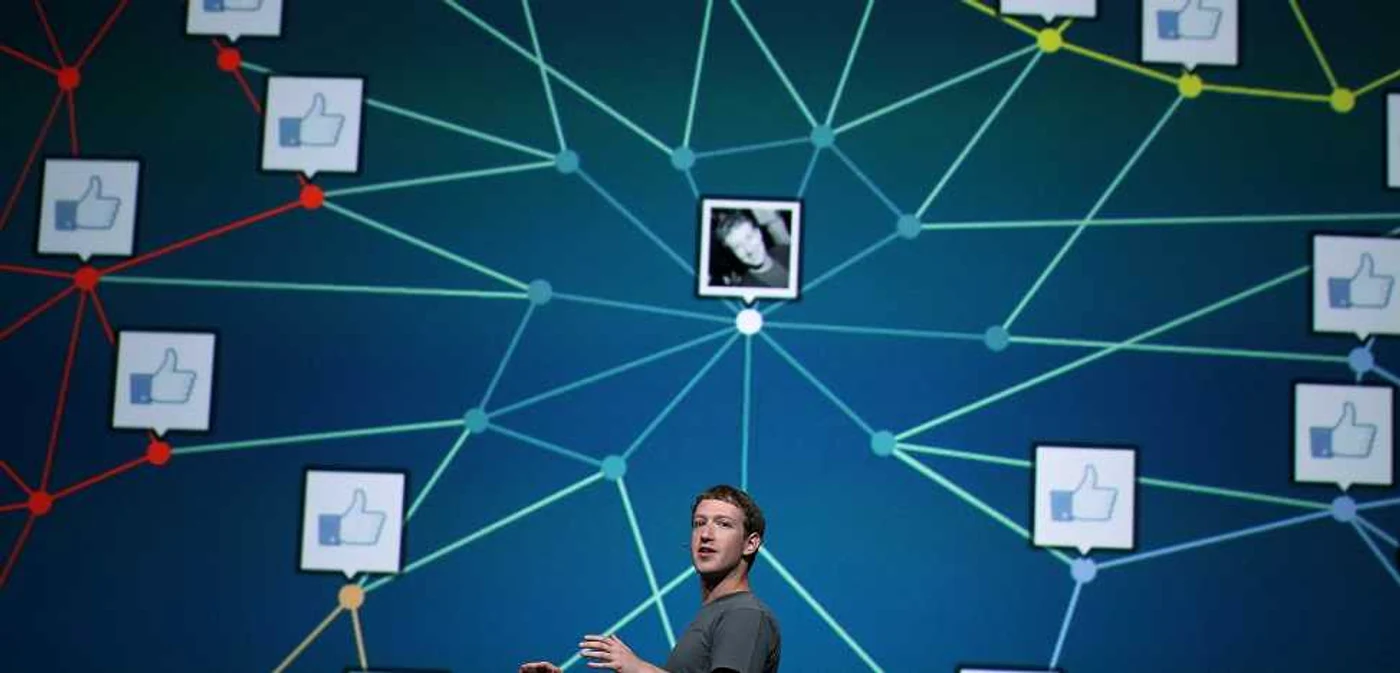 Mark Zuckerberg a introdus Timeline în octombrie 2011 FOTO: Mediafax