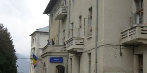 Bolnavii de TBC au votat la secţia de la sanatoriul Bisericani