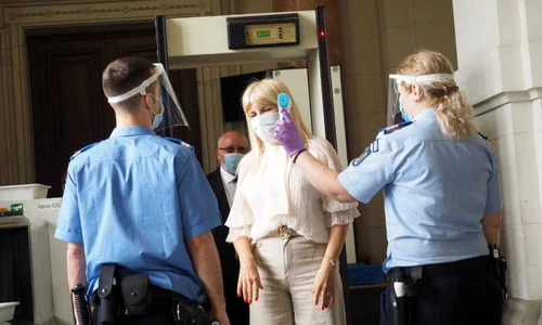 19 mai 2020  Elena Udrea, la Curtea de Apel jpeg