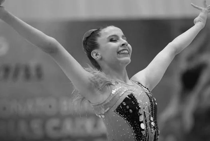 O campioană la gimnastică ritmică a murit la vârsta de doar 18 ani