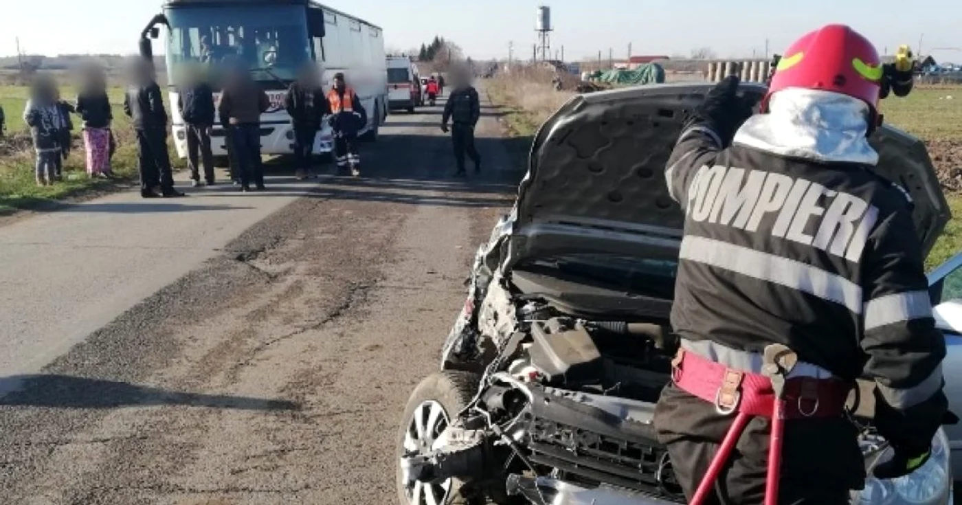 Autobuzul implicat în accident                                                          FOTO: ISU Giurgiu