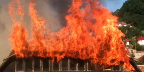 Incendiu de proportii Sursa: stiridebuzau.ro