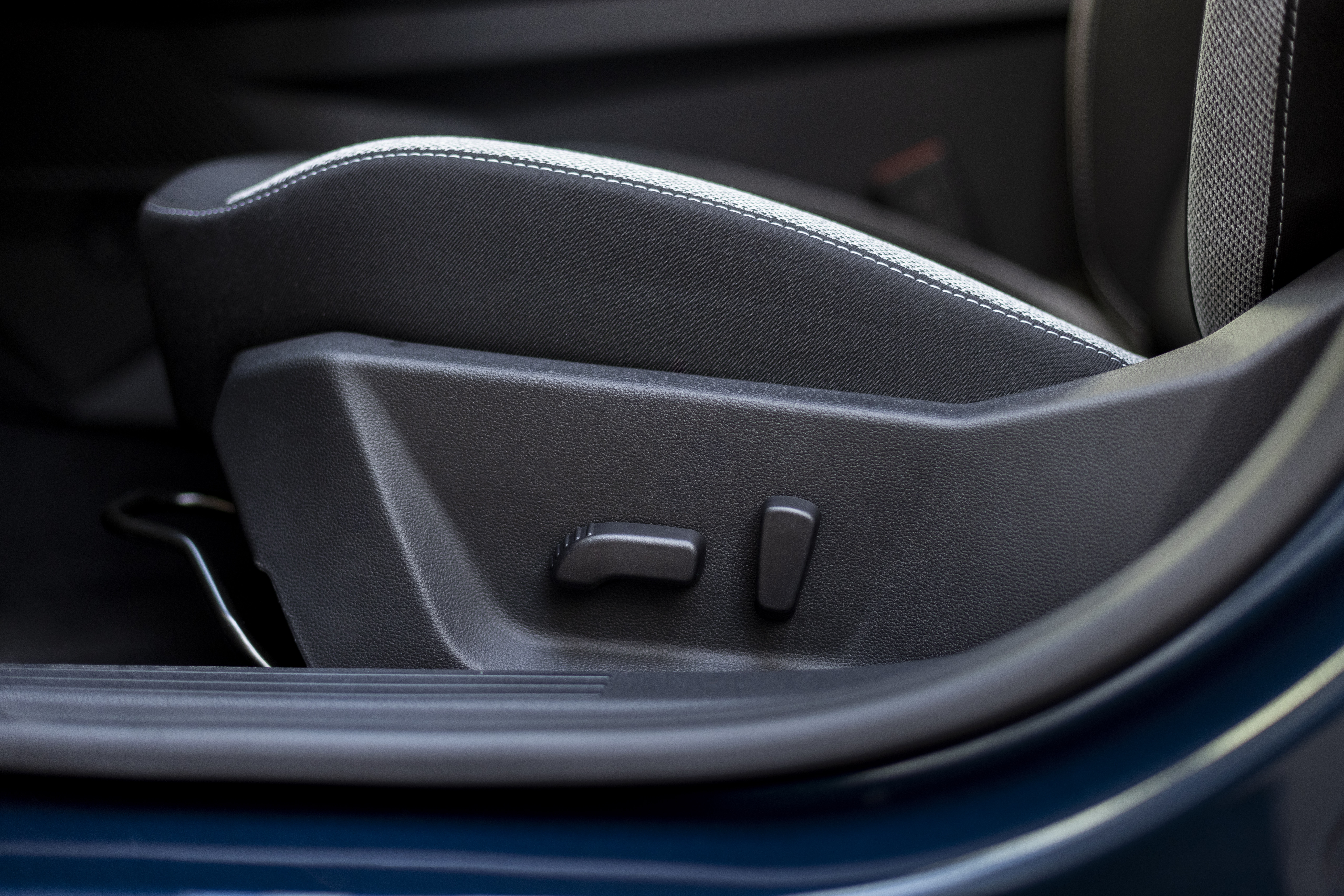 All new Dacia Bigster HYBRID 155 Journey Indigo Blue (1) jpg