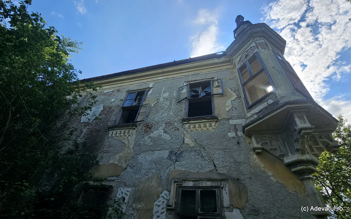 Castelul din Uioara  Foto Daniel Guță  ADEVĂRUL (7) jpg