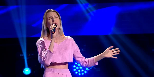 maria guci concurenta vocea romaniei FOTO Captură Video  png