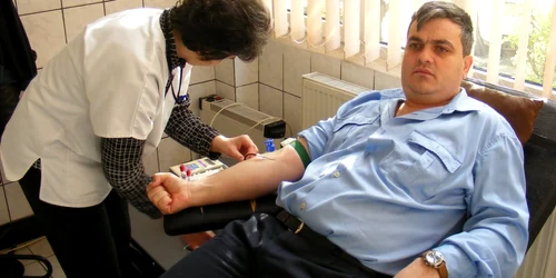 25 de jandarmi donează astăzi sânge