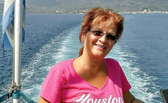 
    Carmen Rădulescu  s-a plimbat  cu vaporaşul  