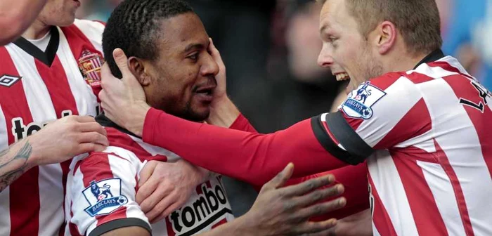 Jucătorii lui Sunderland sărbătoresc victoria