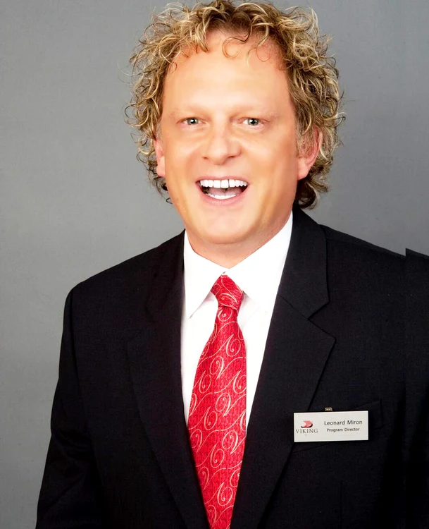 Fost prezentator TVR, Leonard Miron este acum director de croazieră pe vase fluviale de lux