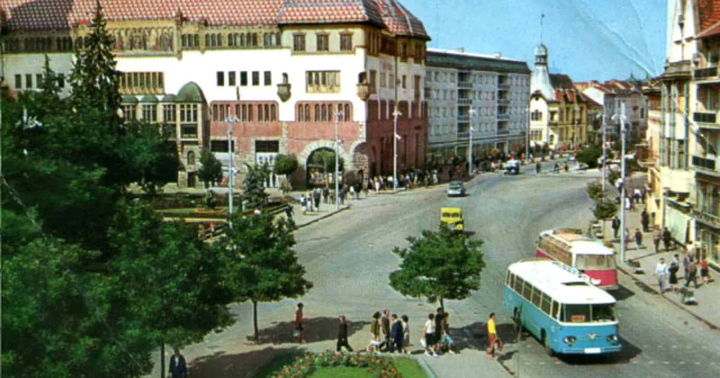 Autobuzele mureșene din anii 60 și până azi