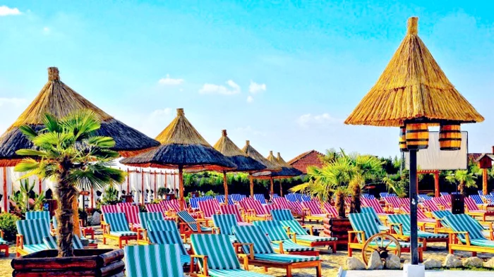 Complexul La Plage are o suprafaţă de 9.000 de metri pătraţi FOTO: Octavian Enăchescu