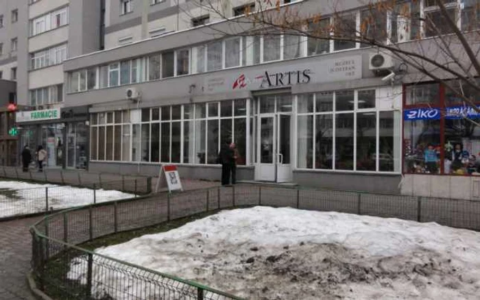 Expoziţia de caricatură va avea loc la galeria "Artis" din Slatina... (FOTO: Mugurel Manea)