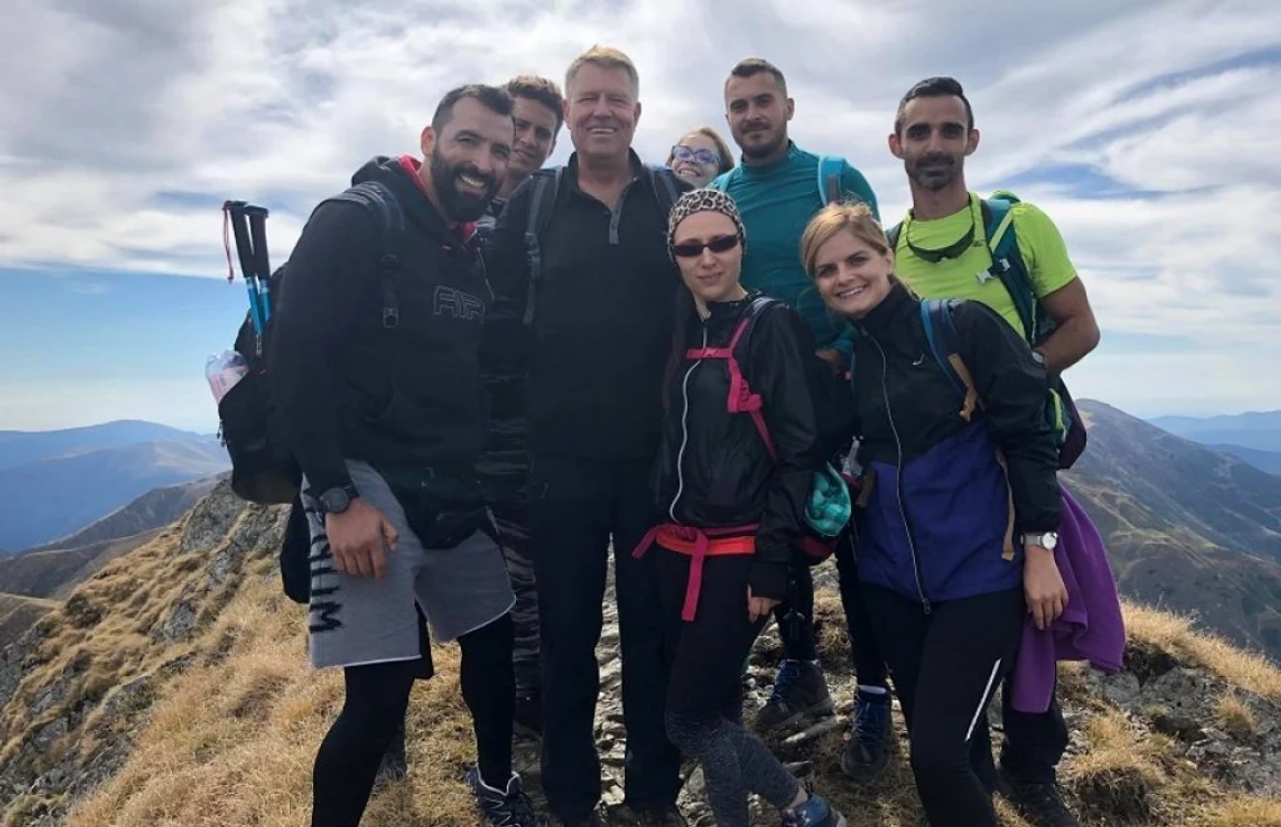 Iohannis la munte/ FOTO Alin Radu: Facebook