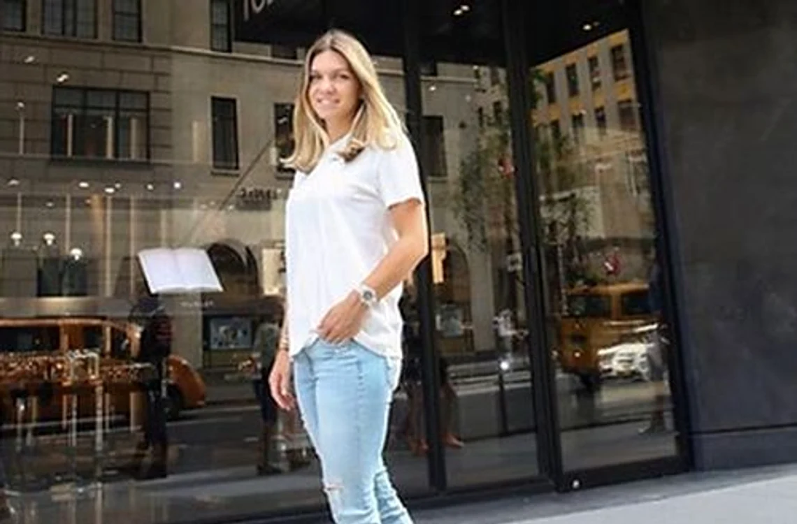 
    SImona Halep a primit un ceas de 42.000 de dolariFOTO: Instagram  