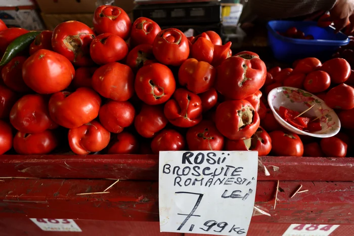 Roșiile românești se vând în piețe Foto: INQUAM Photo George Călin