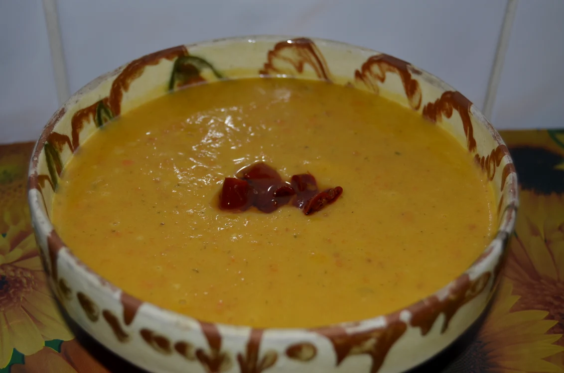 
    Supă cremă de dovleac  