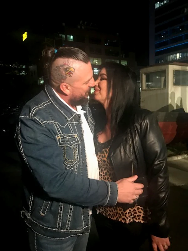 Adriana Bahmuțeanu și George Restivan sunt foarte îndrăgostiți unul de celălalt