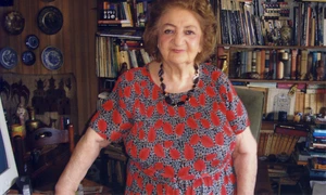 Antoaneta Ralian jpeg