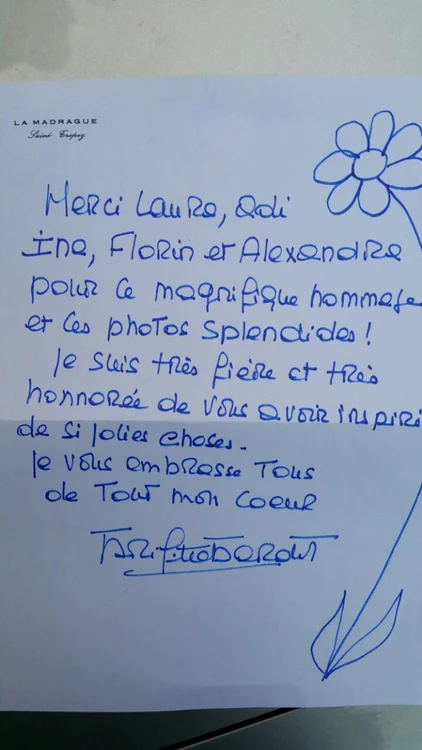 Brigitte (81 de ani) i-a răspuns Laurei (33 de ani) printr-o scrisoare