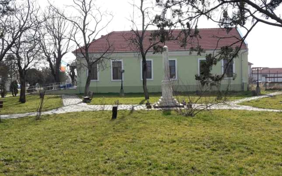 Festivalul cârnaţilor ungureşti de la Tormac FOTO Ş.Both