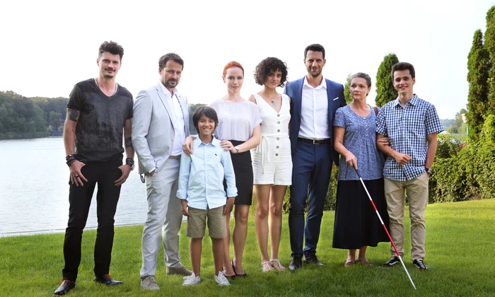 Andrei Aradits (al doilea din stânga) va juca în serialul „Vlad” jpeg