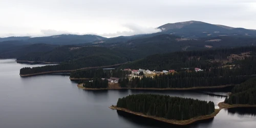 Lacul Oasa, imagini aeriene Foto Daniel Guță ADEVĂRUL (13) JPG