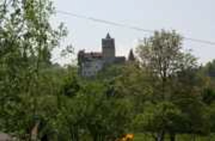 Catelul Bran este cel mai vizitat obiectiv turistic din România. FOTOAdevarul