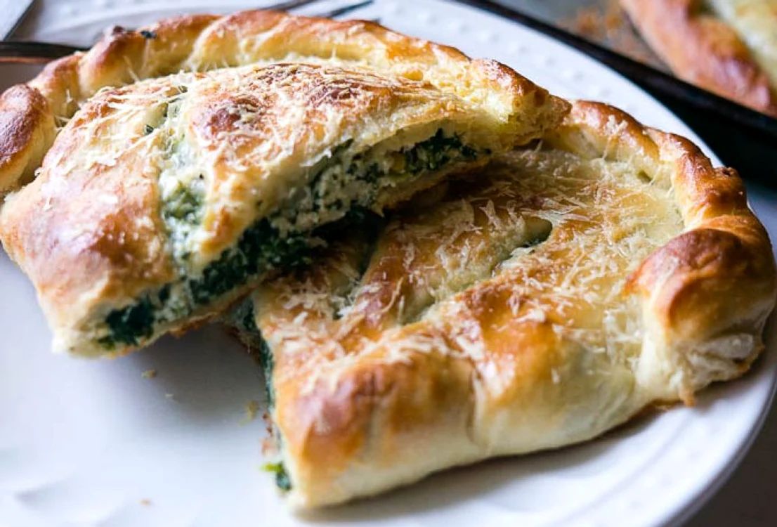 calzone cu spanac si ricotta jpeg
