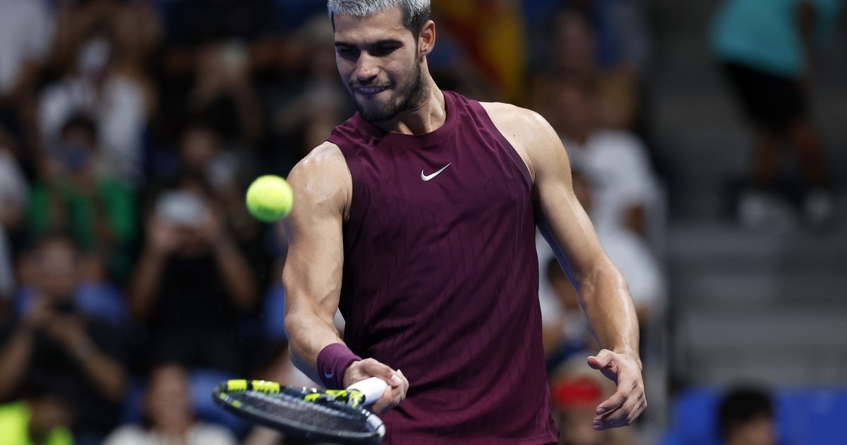 Carlos Alcaraz, peste Djokovic și Nadal la Australian Open