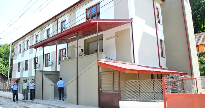 Primăria Reşiţa spune că planifică deschiderea centrului cu data de 1 octombrie