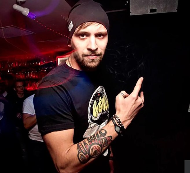 Cine ar fi agentul secret din spatele operațiunii „Pânza de păianjen”. Toată Rusia îl caută pe un misterios fost DJ