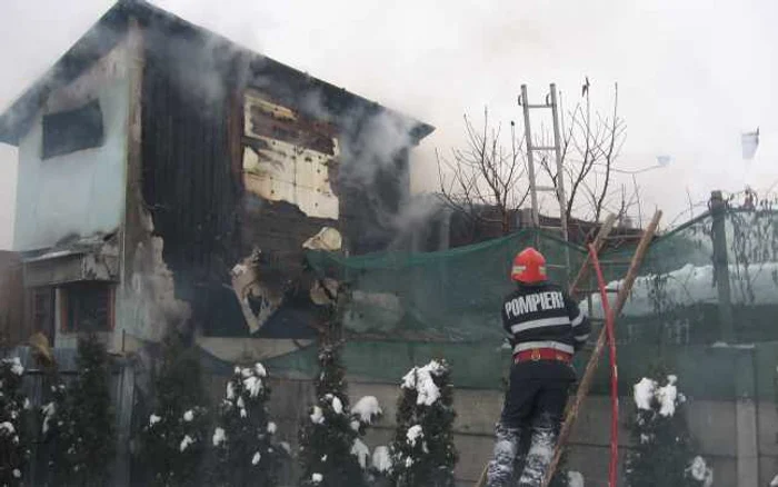 Incendiu pe strada Baba Novac din Bistriţa