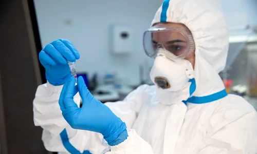 1 foto laborator regina maria 1 jpg jpeg