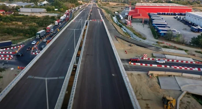 Pasajul leagă două autostrăzi FOTO CNAIR