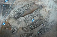 Peste 100 de morminte, descoperite în curtea Bisericii „Sfântul Dumitru Poștă” din București jpeg