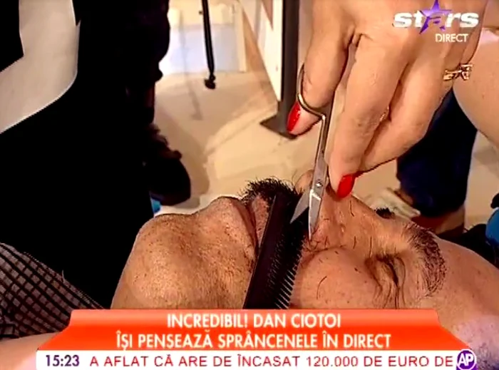 Adriana Bahmuteanu i-a tuns mustaţa lui Dan Ciotoi