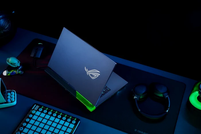 Laptop ASUS ROG Strix G15 (2022) G513R.