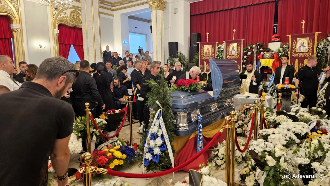 Mihai Leu a fost inmormantat vineri, la Hunedoara  Foto Daniel Guță ADEVĂRUL (19) jpg