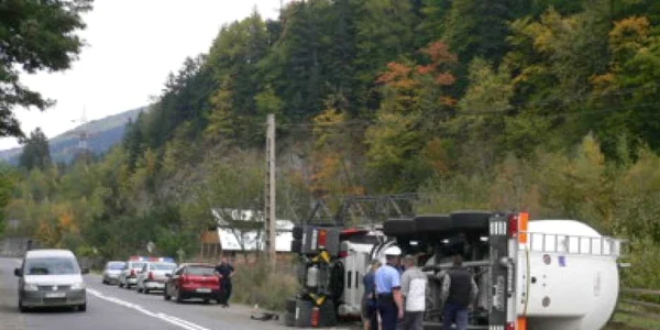 NEAMŢ: Accident rutier spectaculos, la Bicaz